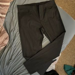 Men’s English Laundry Khaki Pants 38x32